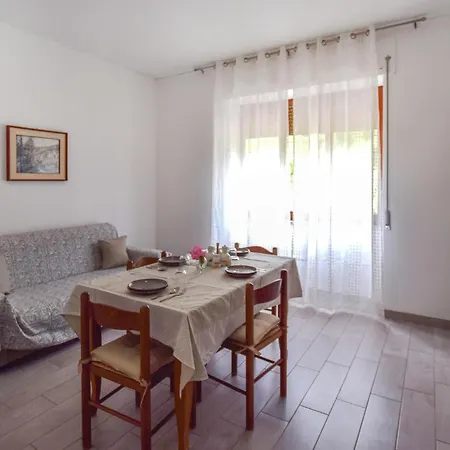 2 Bedroom In * Longobardi